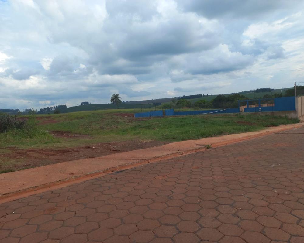 TERRENO EM SARUTAI�/SP